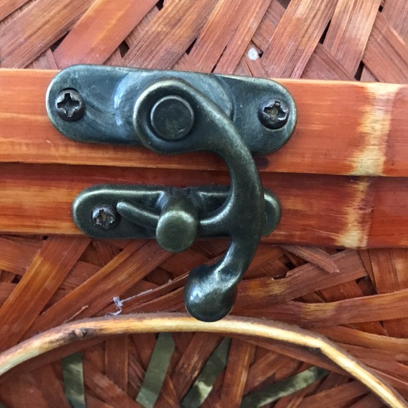 Gorgeous Bombay company decorative storage box - Picture 3 of 14